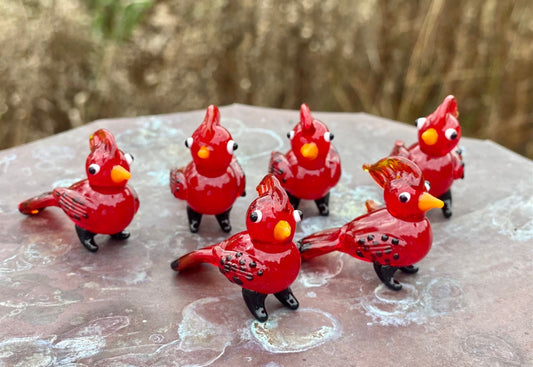 Mini Miniature Glass Cardinal Sitter Figurine Collectible