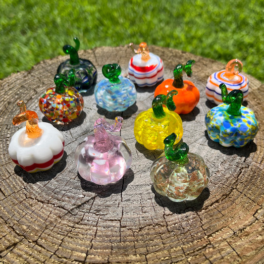 Mini Miniature Glass Curly Stem Pumpkin Sitter Figurine Collectible